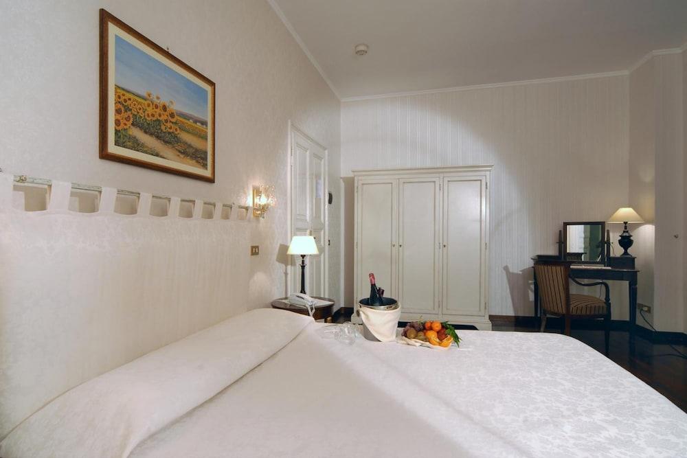 Hotel Villa Aricia Ariccia Luaran gambar
