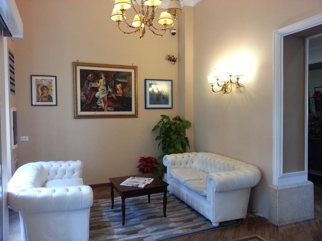Hotel Villa Aricia Ariccia Luaran gambar