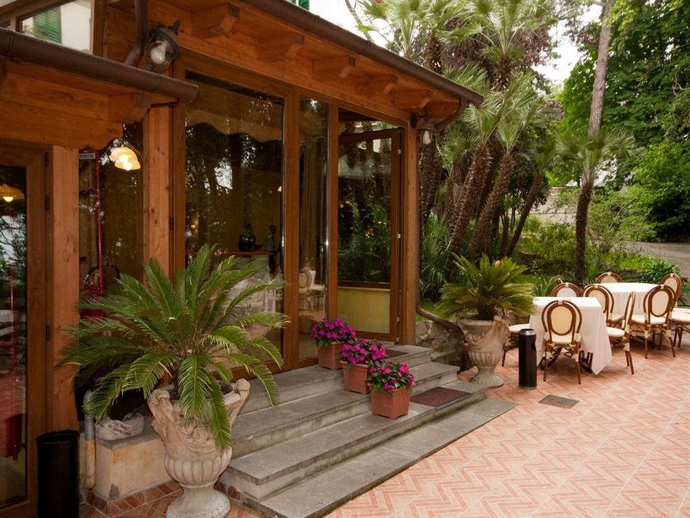 Hotel Villa Aricia Ariccia Luaran gambar